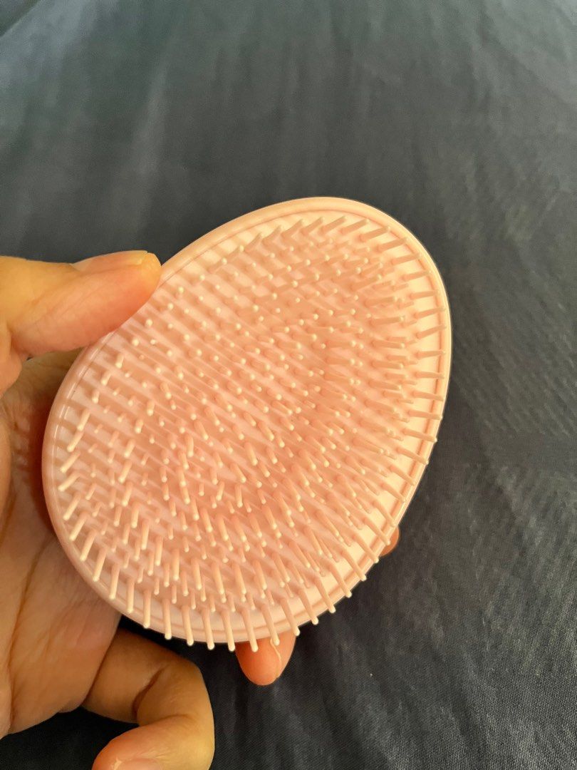 Coco& Eve Hair Brush, Beauty & Personal Care, Hair on Carousell