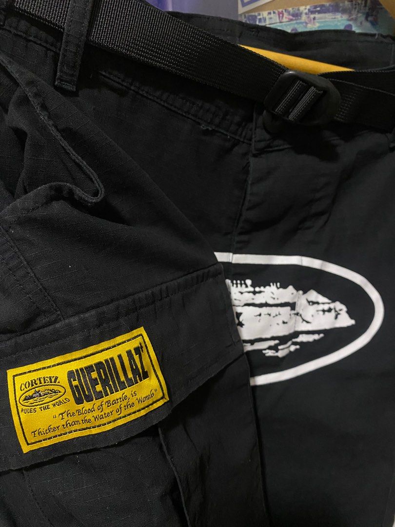 Corteiz Cargo Pants Men’s Multi Pocket Black / Yellow Cargos Size Medium. 