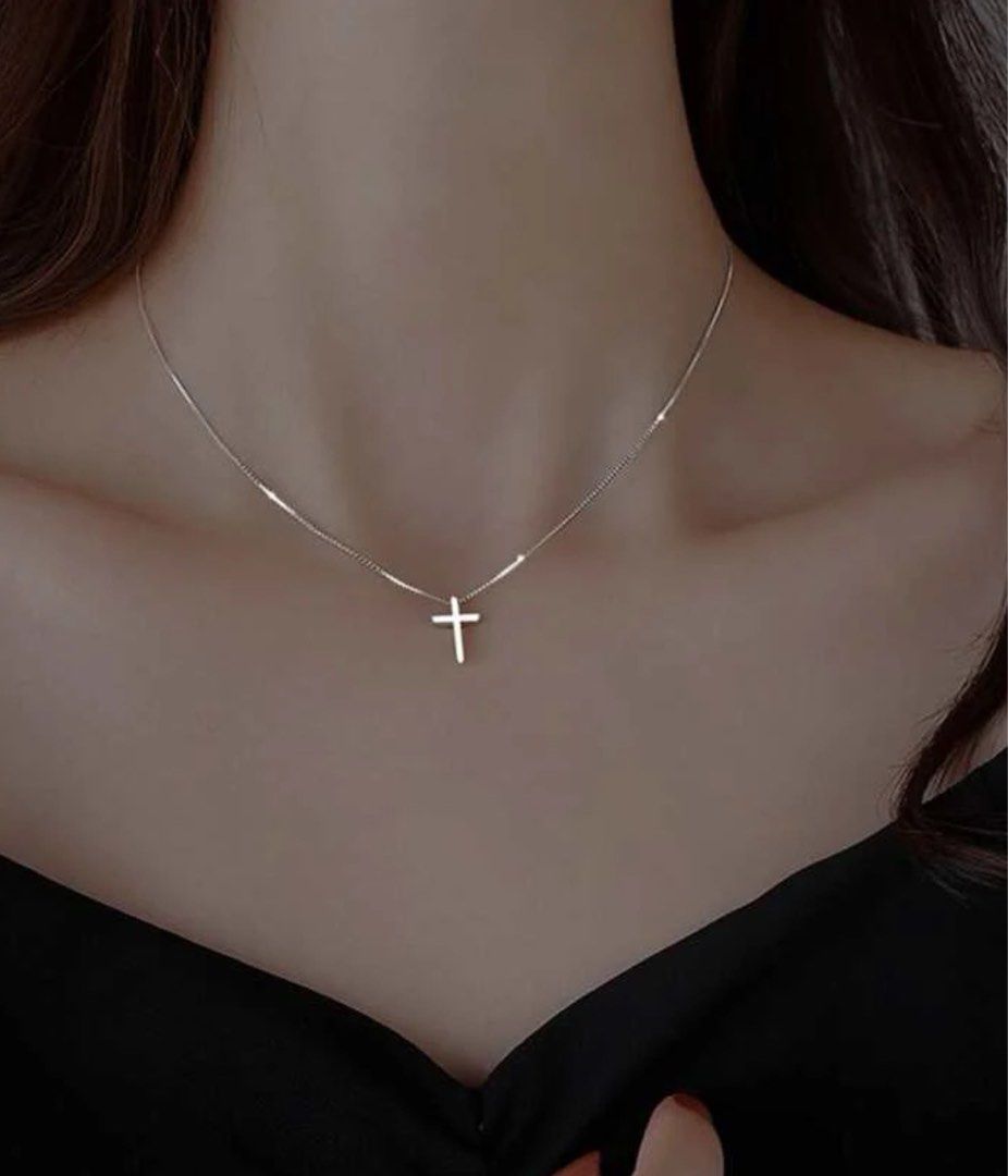 Cross necklace small sized Women s Fashion Jewelry