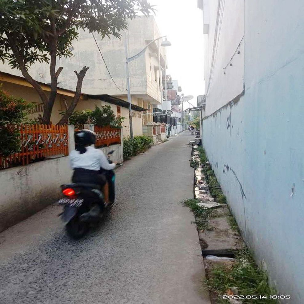 dijual_rumah_kost_12_kamar_di__1700727414_d18f4047_progressive