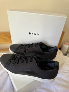 Original DKNY Women Shoes, Women's Fashion, Footwear, Sneakers on Carousell