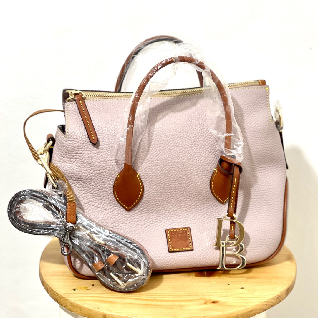 Dooney and bourke outlet oyster wallet