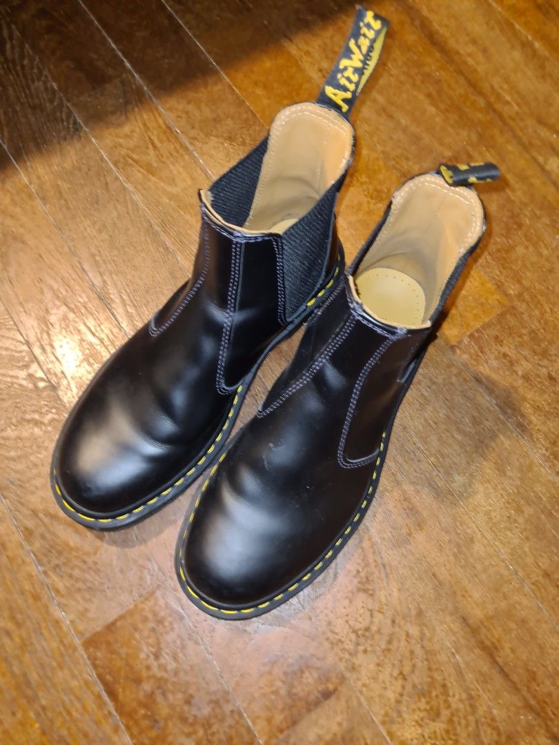Chelsea boots clearance doc