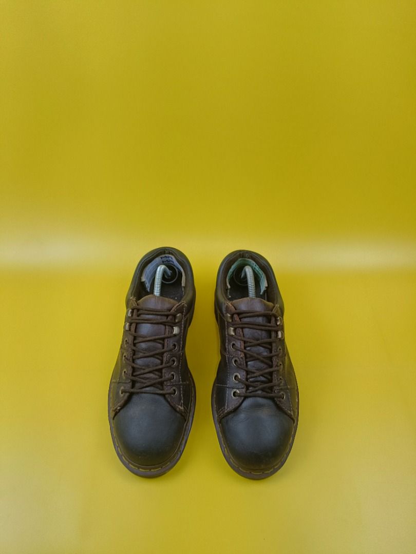 Dr martens Mellows CrazyHorse Fesyen Pria Sepatu Sepatu Boot di Carousell