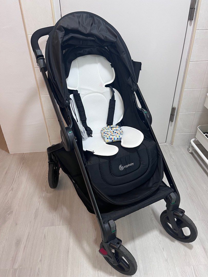 Ergobaby 180 reversible stroller, Babies & Kids, Going Out, Strollers