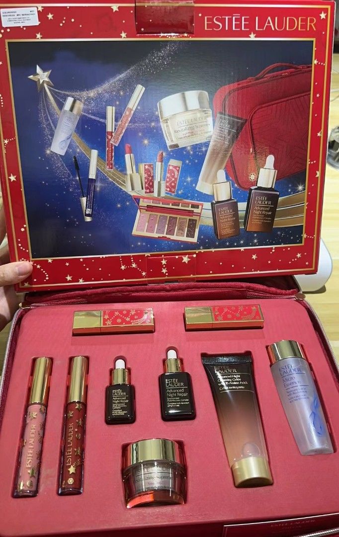 Estee Lauder 2023 Christmas Gift Set, Beauty & Personal Care, Face