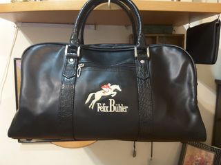 Felixbuhler飛力飆馬黑色皮革高爾夫球包袋原價3380。四夾層。長28cm寬48cm底20cm