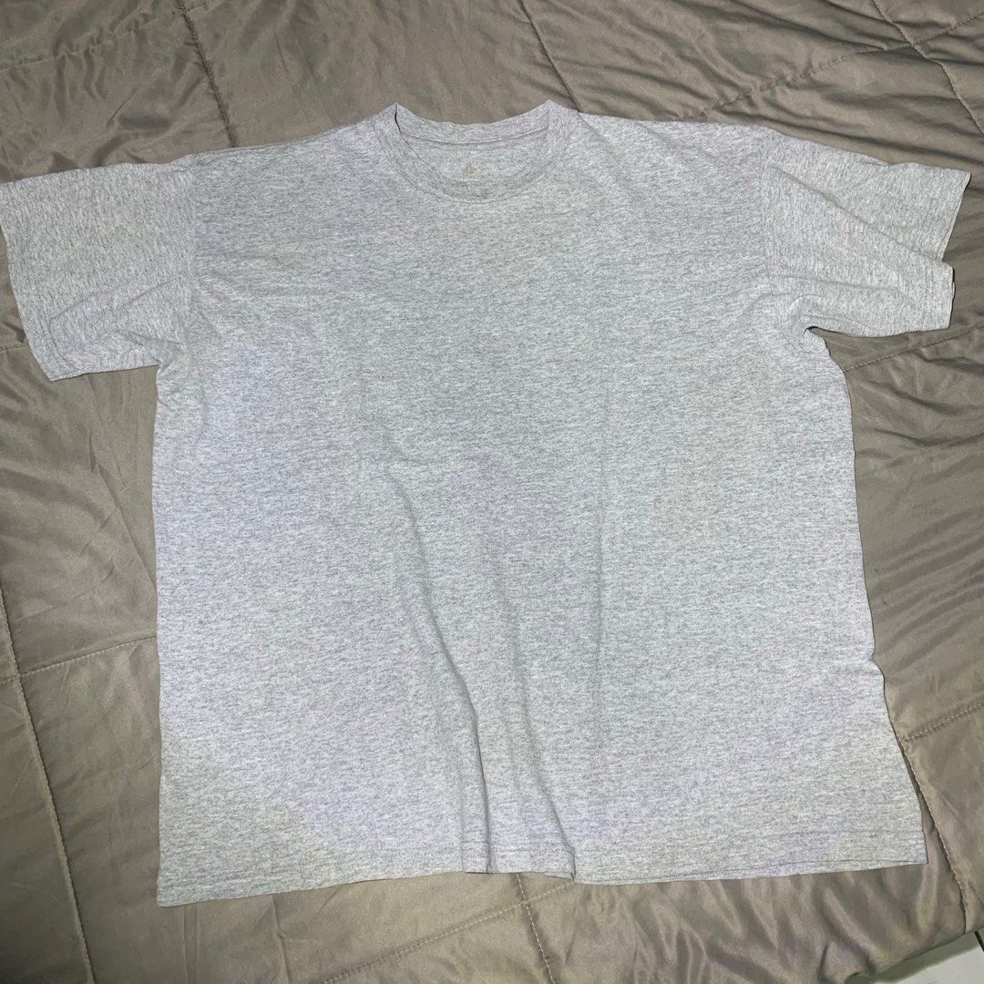 Footlocker plain deals t shirts