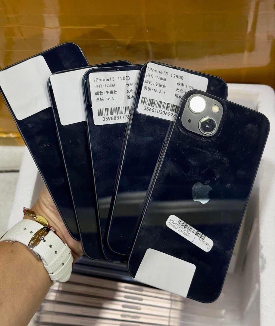 good as new, apple id not activated yet, 100 battery health, Mobile