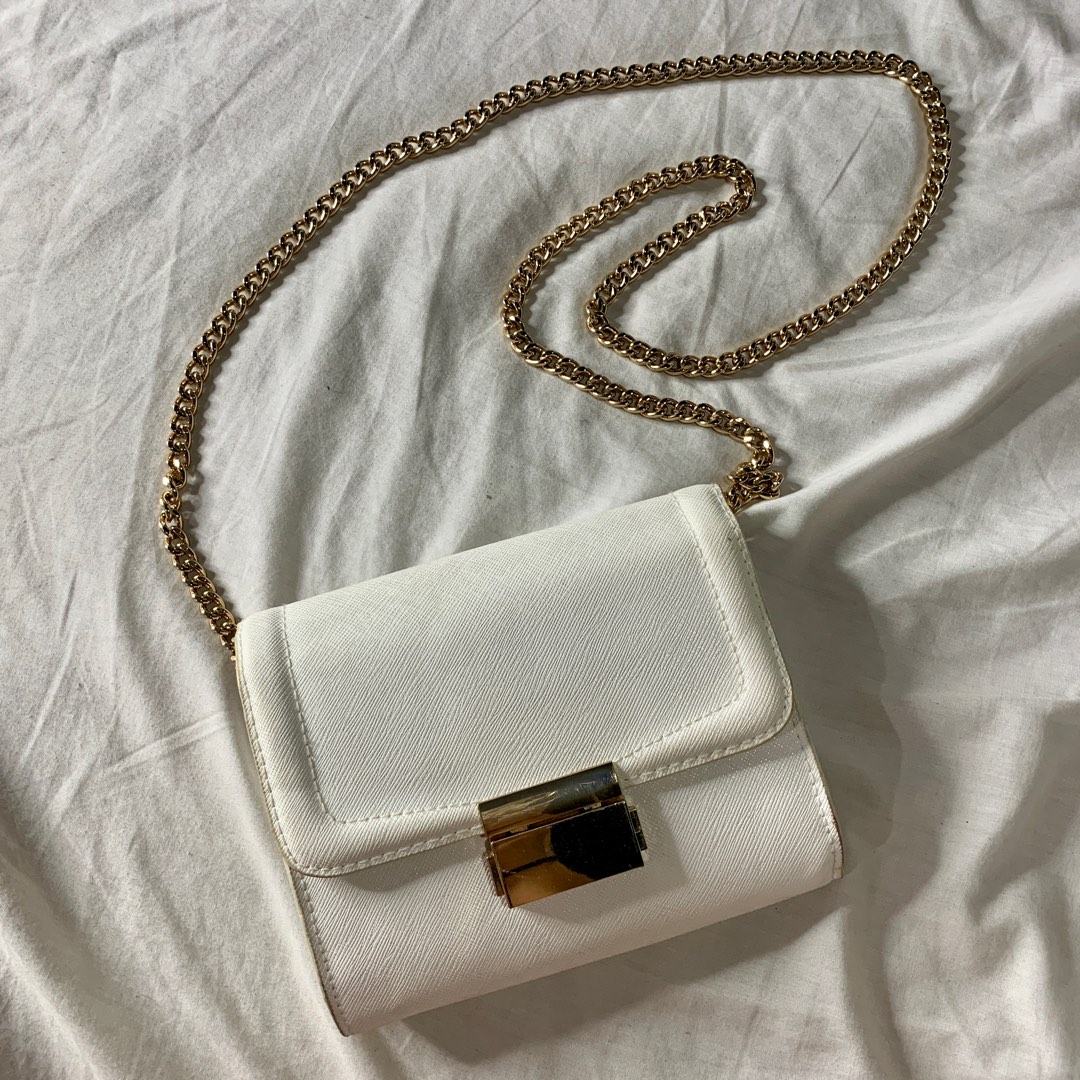 H&M chain sling bag, Women's Fashion, Bags & Wallets, Crossbody Bags