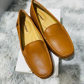 hush puppies loafer