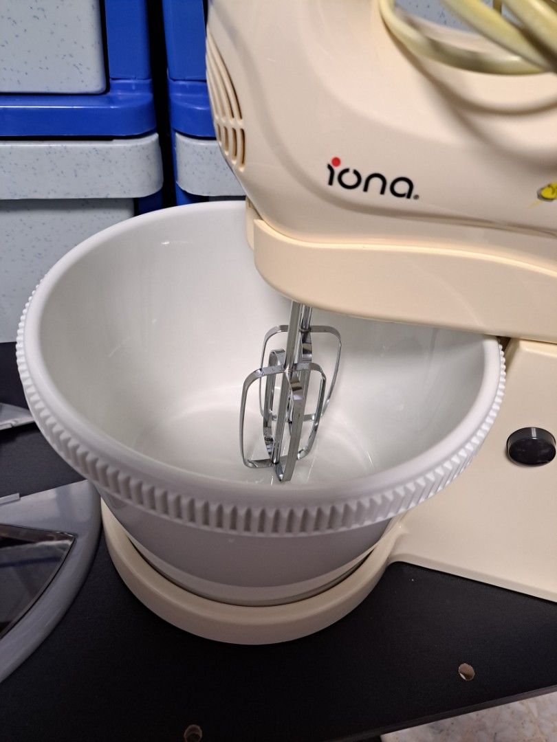 iona Stand Mixer, TV & Home Appliances, Kitchen Appliances, Hand