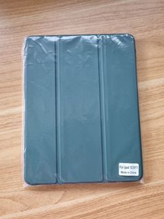 iPad Pro 11" clear case dark green cover with pencil holder 2018 2019 2020 2021 2022