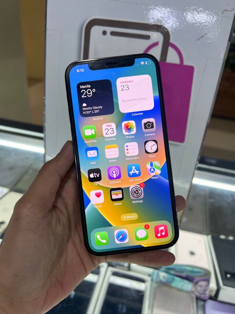 iphone 12 pro 128gb dual sim 2ndhand (Category: iPhone 12 Series) located in Cainta. Submitted by vine_gadget_shop (Listing ID 1267355433, Image 2). Description: iphone 12 pro 128gb dual sim 2ndhand hk variant no issue check all u want pick up store greenhills shopping center we accept trade in we accept credit card installment we do cod and door to door we ship nationwide for fast transaction call 09277368323 look for vine.
