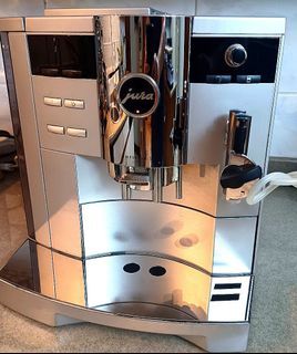 Jura Impressa S9 Espresso Cappuccino Coffee Machine