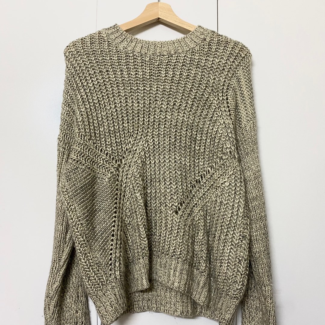 knitwear baggy, Women's Fashion, Tops, Longsleeves on Carousell