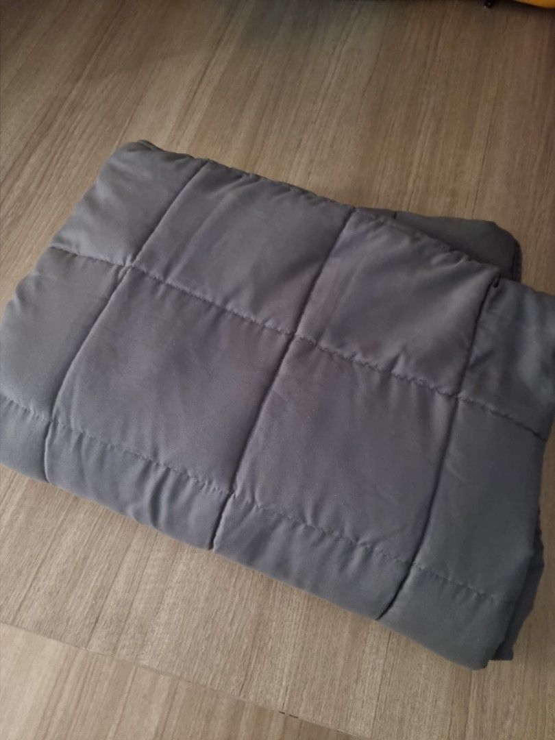 KOO Elite weighted blanket 9kg, Furniture & Home Living, Bedding