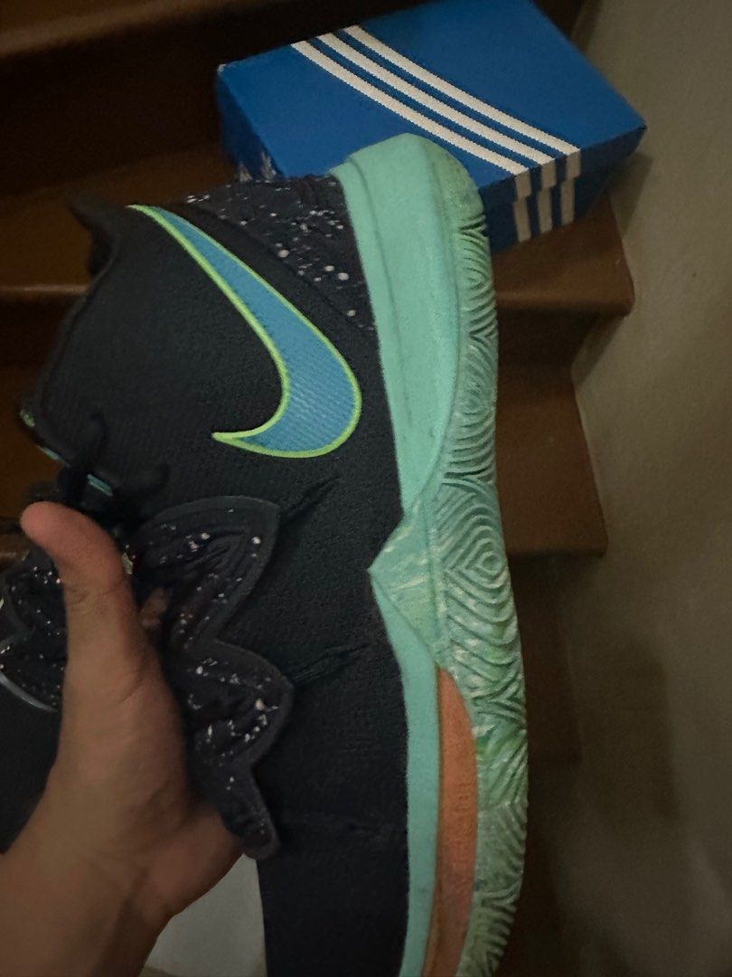 Kyrie 5 ep ufo store