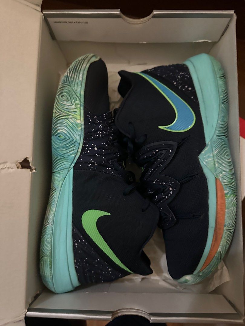 KYRIE 5 UFO
