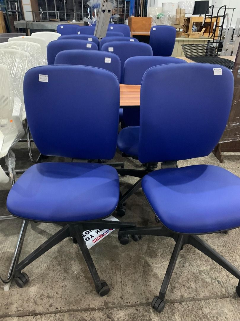 LEATHER OFFICE CHAIR BLUE, Furniture & Home Living, Office Furniture