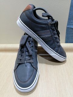 Levi's Size 8 Men's Sneakers