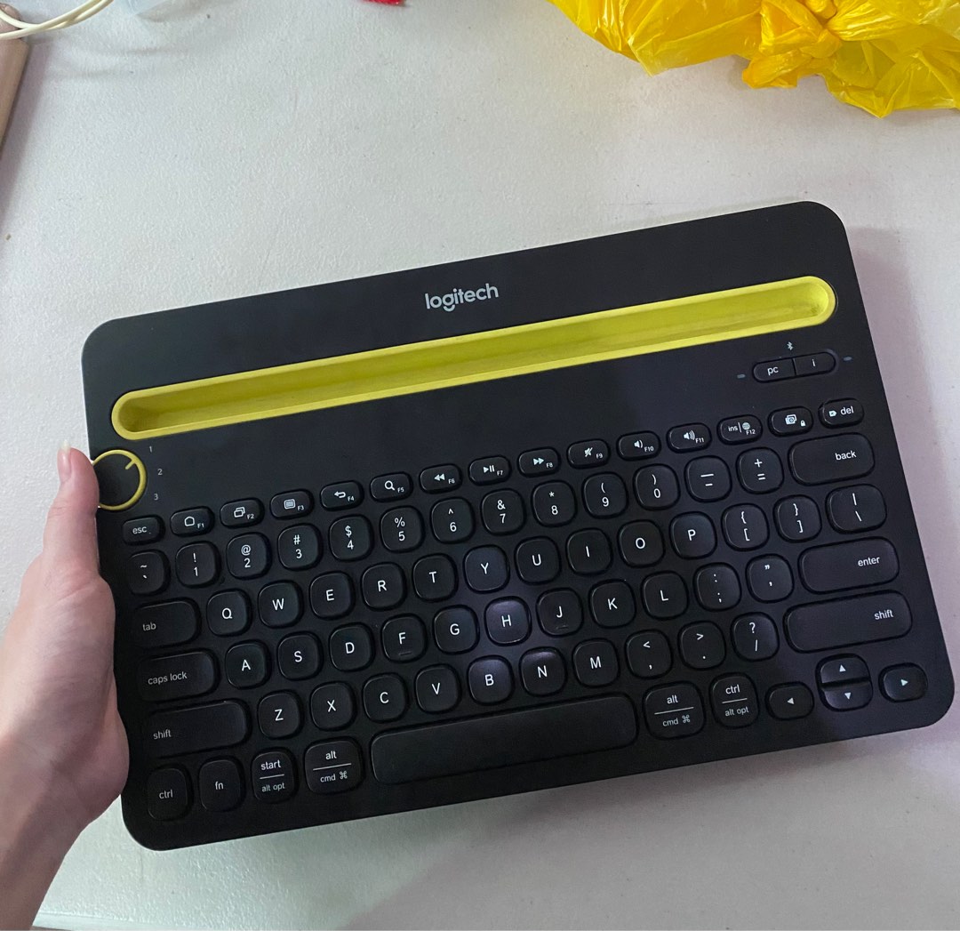 Logitech K480 MultiDevice Bluetooth Keyboard w/5M Keystrokes, Hotkeys