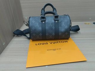Impulse buy! Men's collection reverse xs keepall! : r/Louisvuitton