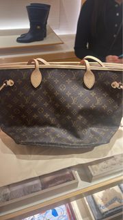 (Category: ) located in . Submitted by heyosz (Listing ID 1267328787, Image 1). Description: .