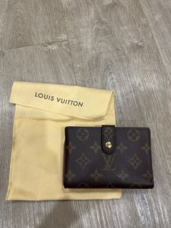 Louis Vuitton Kisslock Compact Wallet – yourvintagelvoe