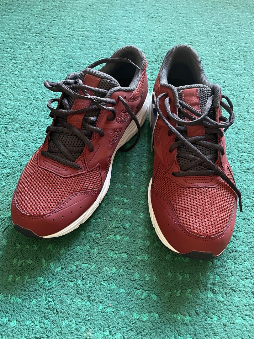 Mizuno Spark 6 running track shoes Men s Fashion Footwear