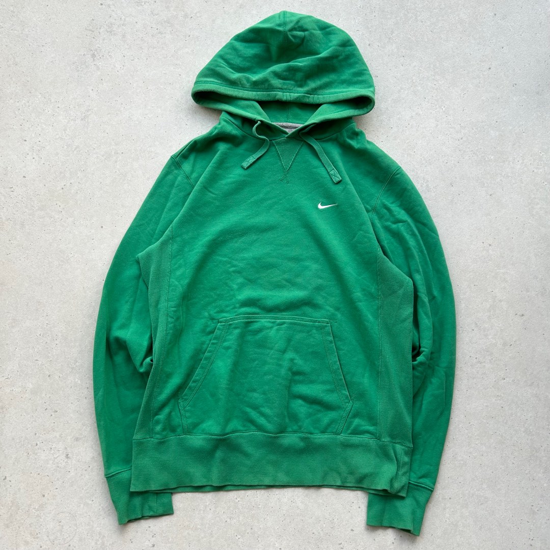 black zip up hoodie womens