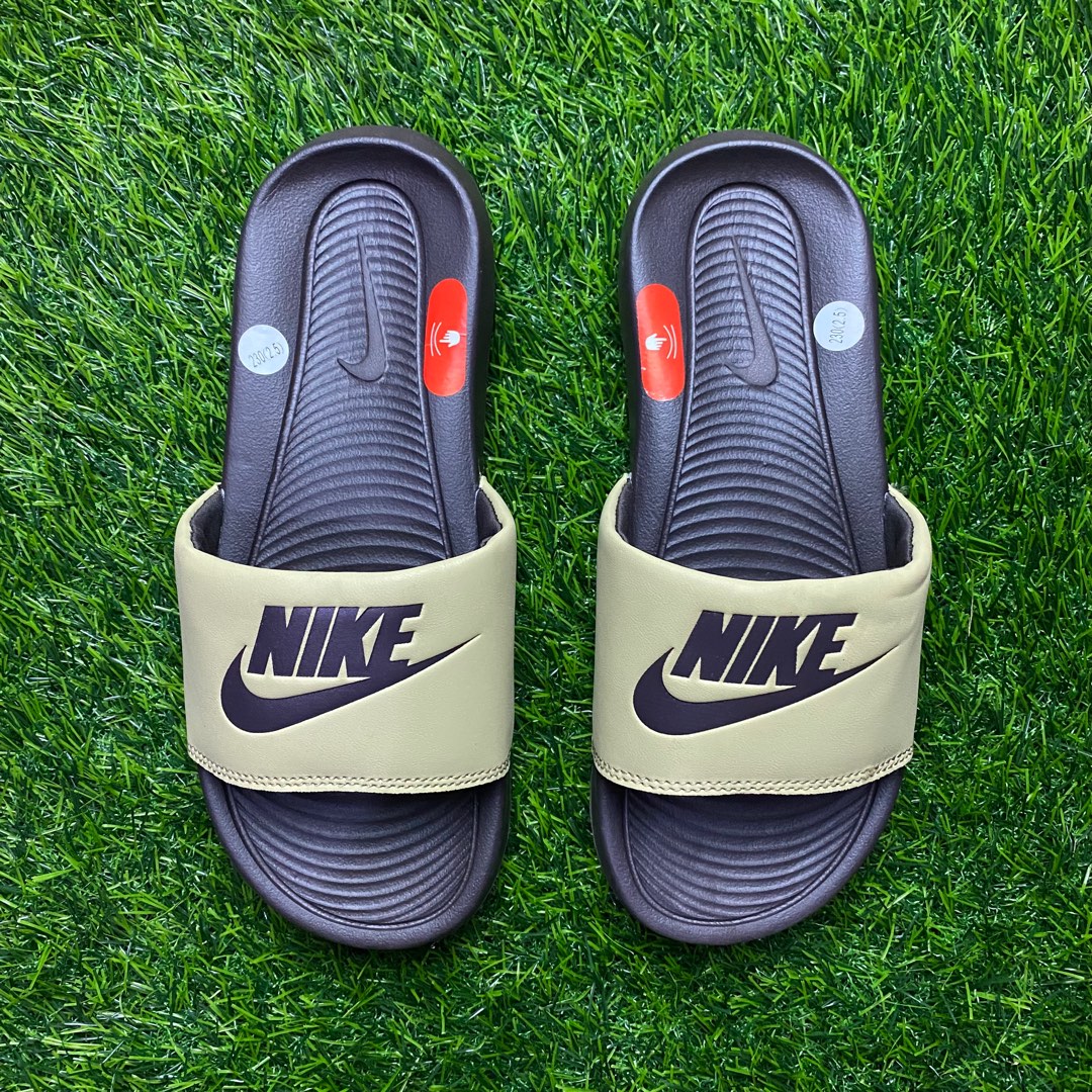 NIKE SLIDE, Women's Fashion, Footwear, Slippers and slides on Carousell
