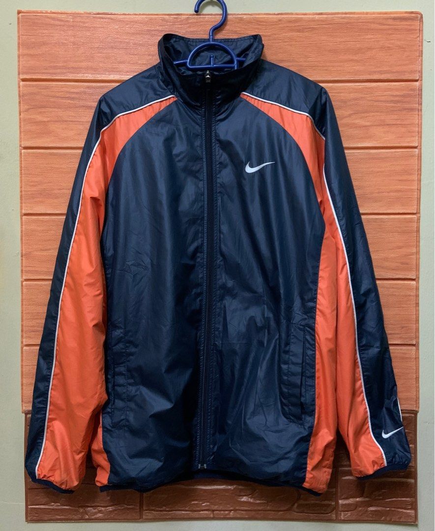 Nike windbreaker Men s Fashion Coats Jackets and Outerwear on