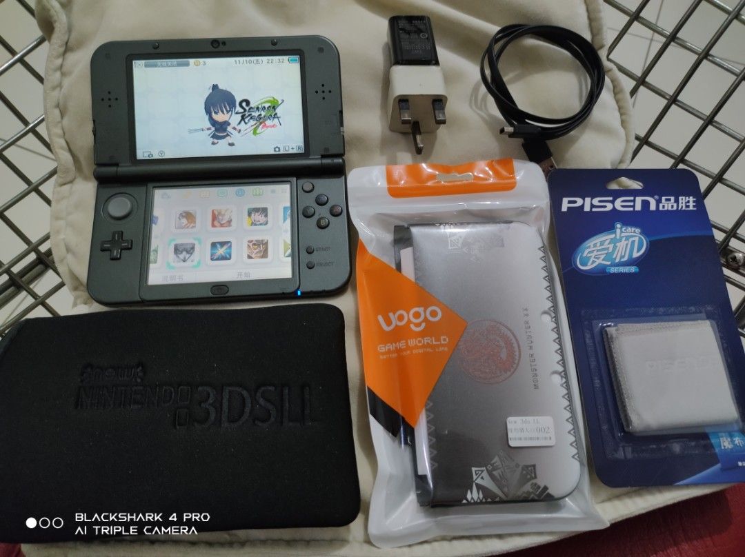 Nitendo new 3ds XL Jailbreak ,big screen 37game, Video Gaming, Video