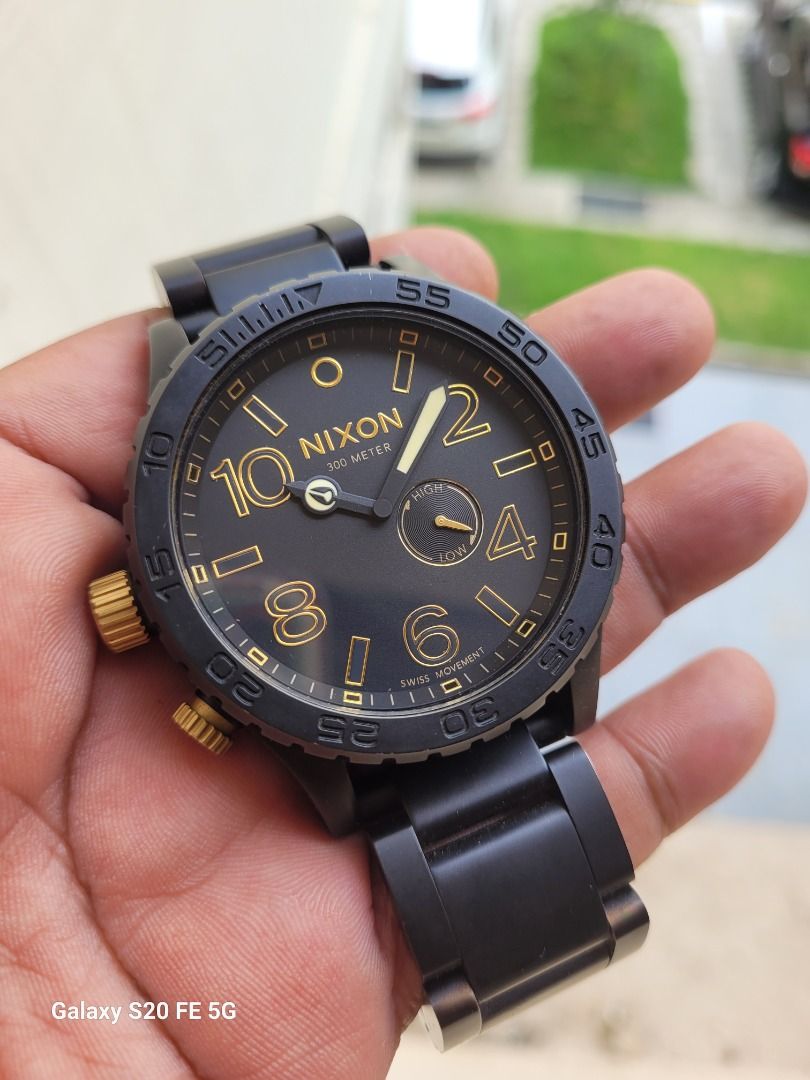 Nixon hotsell swiss movement