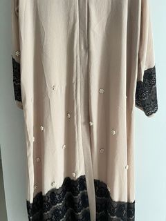 (Category: ) located in . Submitted by abaya54 (Listing ID 1267282197, Image 1). Description: .