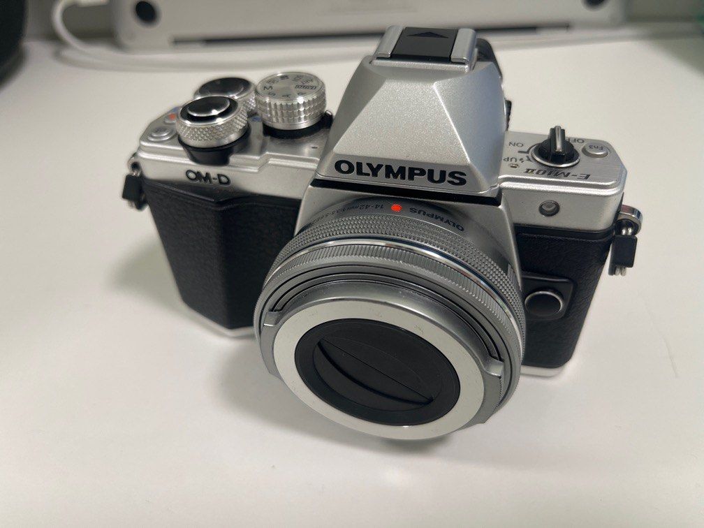 Olympus OM-D E-M10 Mark II連鏡頭14-42mm, 攝影器材, 相機