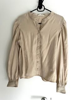 Only puff sleeve satin blouse 38