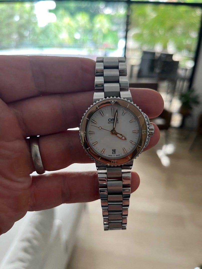 Oris yellow outlet