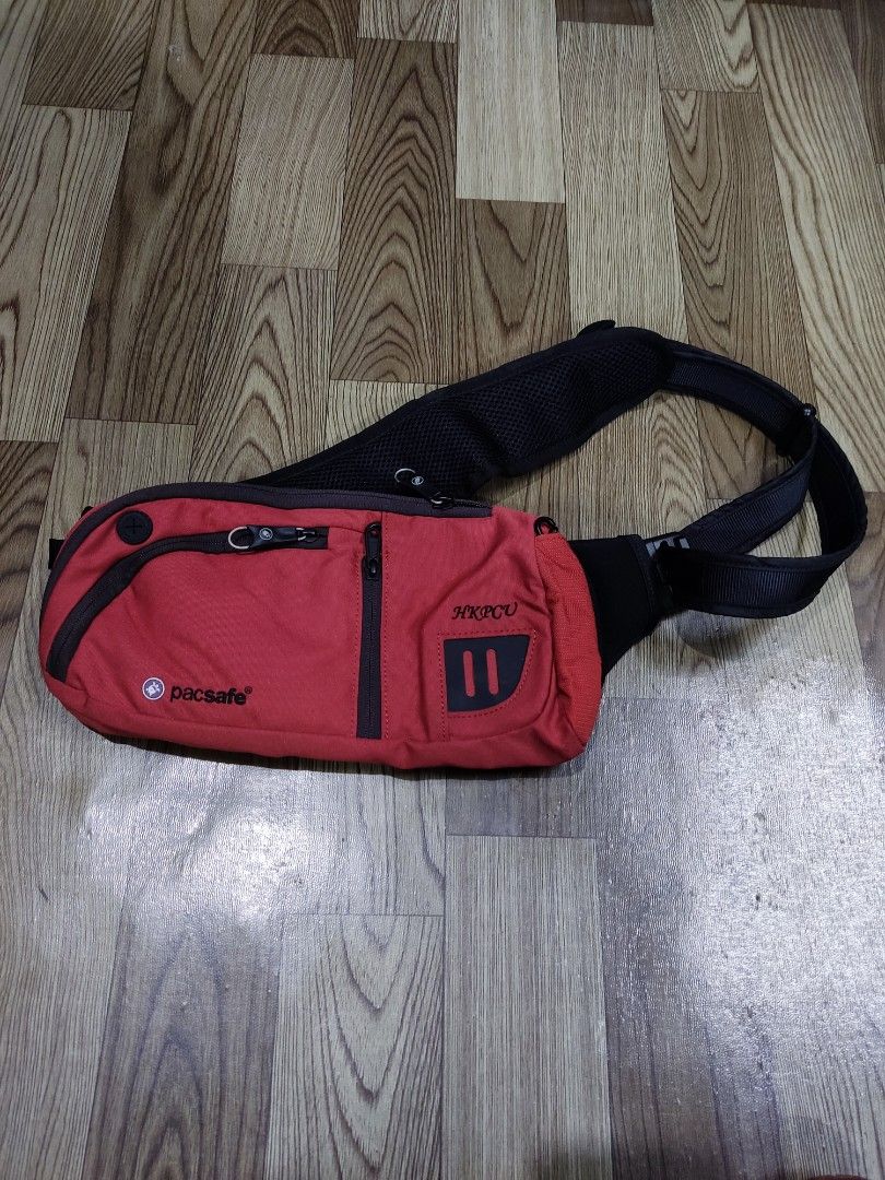 Pacsafe venturesafe 150, Men's Fashion, Bags, Belt bags, Clutches and ...