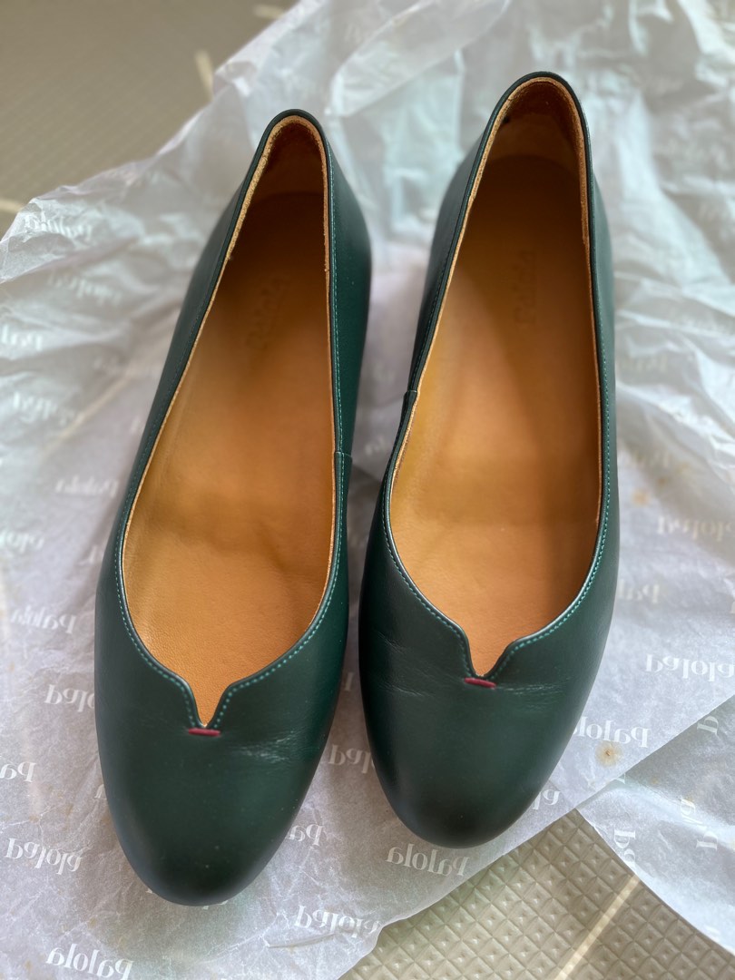 Palola flats, Women's Fashion, Footwear, Heels on Carousell