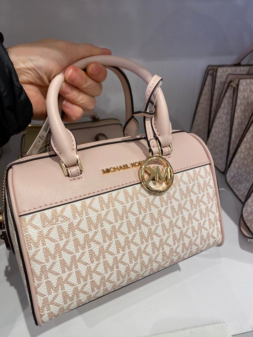 PO 100 authentic michael kors bag Women s Fashion Bags