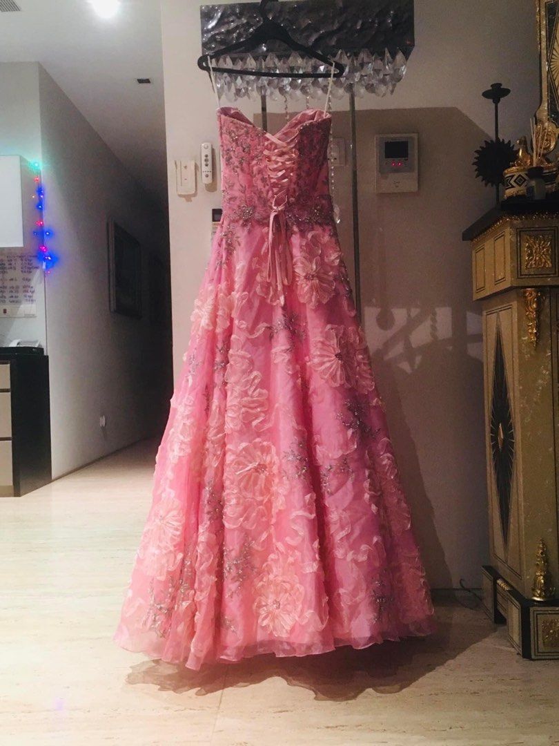 Red and pink formal dress store