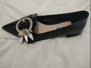 (Category: ) located in . Submitted by jeaninaph (Listing ID 1229309616, Image 1). Description: .