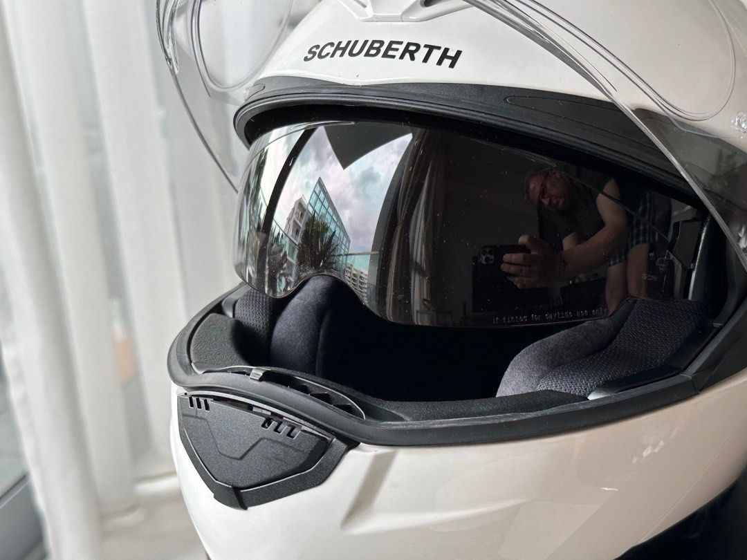 Schuberth C3 Pro modular helmet gloss white size S 54 55 cm 9 10