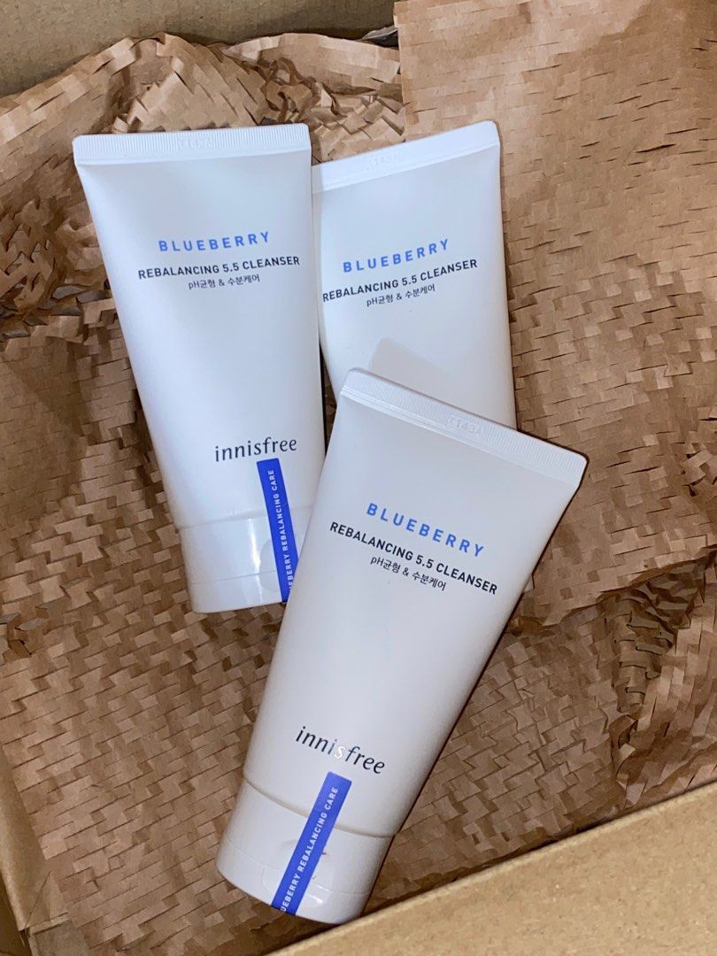 Innisfree blueberry sales rebalancing 5.5 cleanser