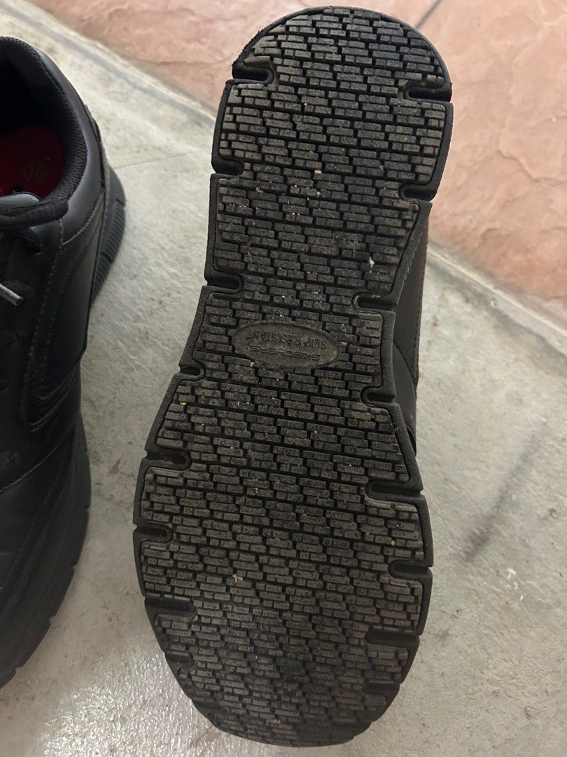 Non top slip sketchers