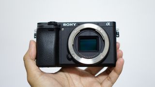 Sony a6300 Body Only (1.3k Shutter count)