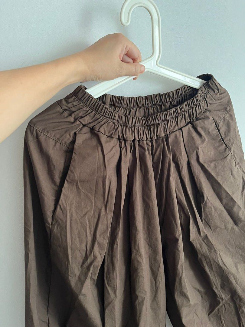 Super baggy womens pants brown outdoor fashion, Women's Fashion, Bottoms,  Other Bottoms on Carousell