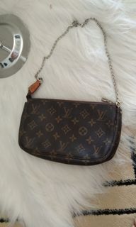 Tas LV pochete prelove